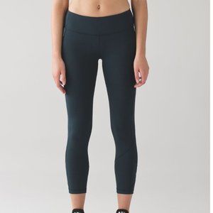 LULULEMON | Pace Rival Mid-Rise Crop 22" in nocturnal teal